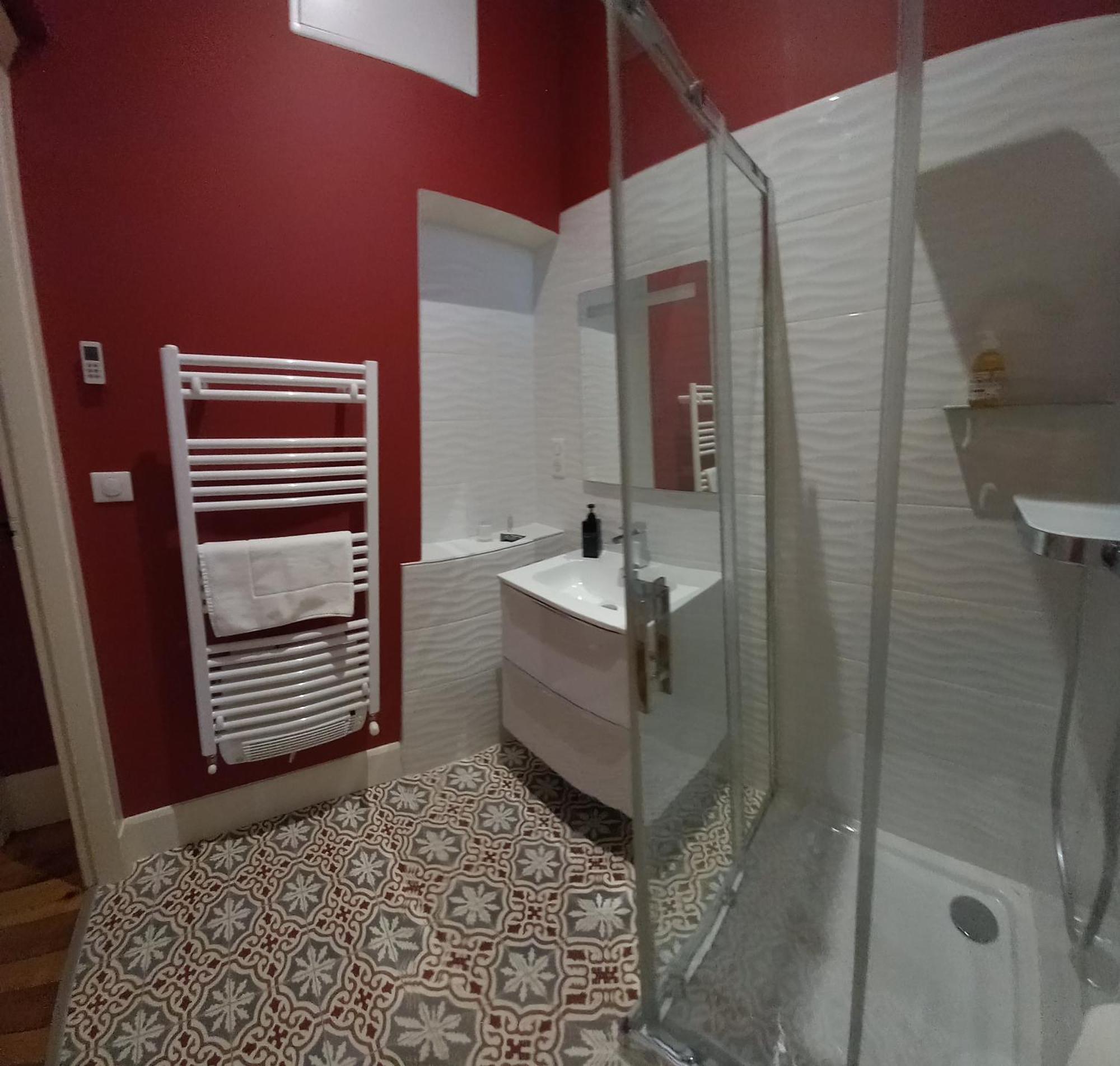 Villa Du Lys Bagneres-de-Luchon Экстерьер фото
